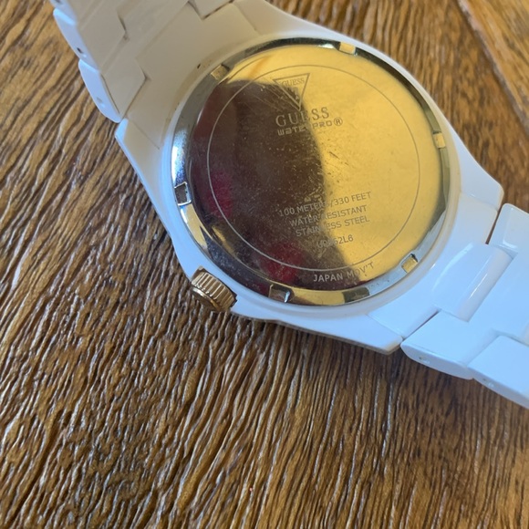 Guess watch - Picture 3 of 4